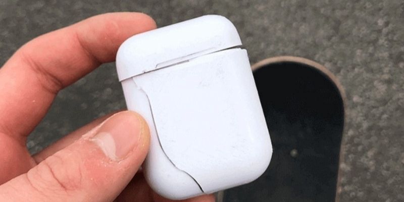 Airpod Rơi Có Sao Không? Mẹo Xử Lý Nhanh Khi Tai Nghe Bị Rơi