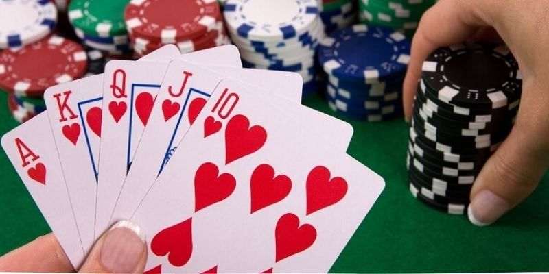 Giới thiệu đôi nét về mậu binh sảnh rồng